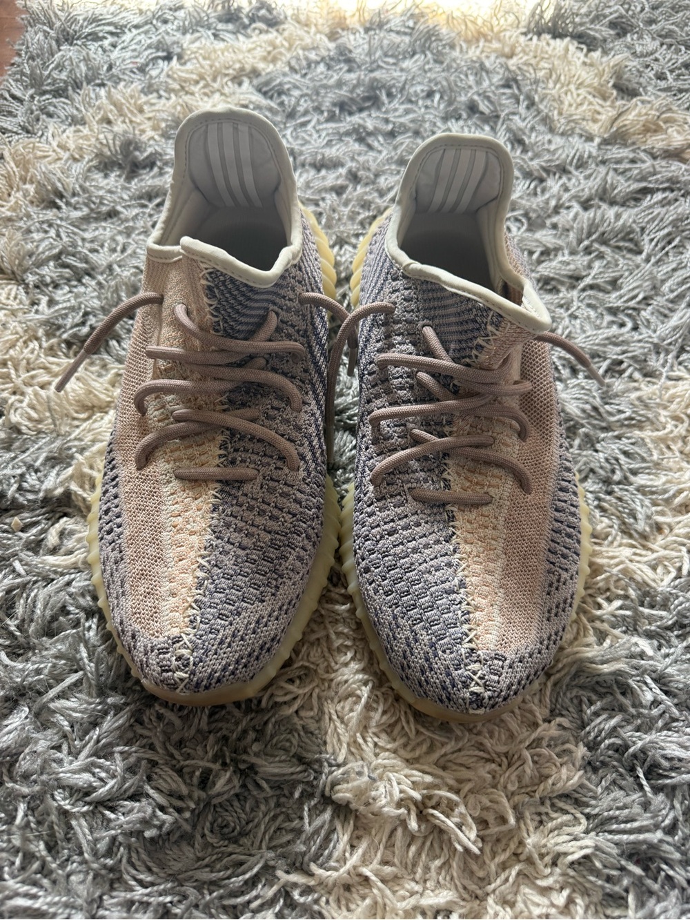 Yeezy Boost 350 V2 Beige Gray Cream Sneakers